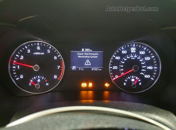 3KPF24ADXME334076 2021 KIA FORTE White ხელსაწყოთა პანელის ხედი