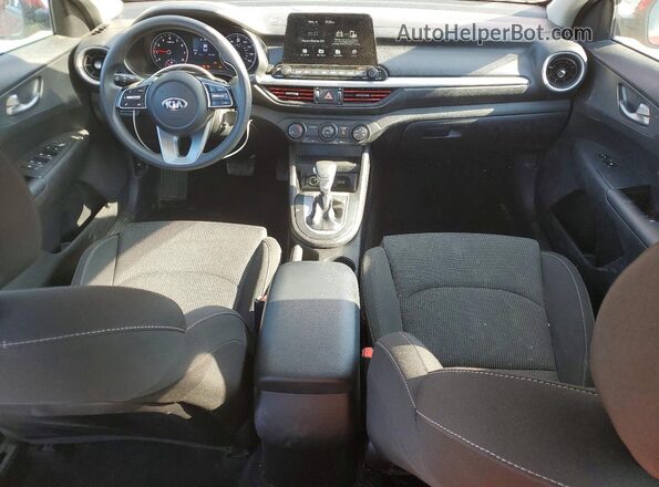 3KPF24ADXME359429 2021 KIA FORTE Красный Вид панели приборов