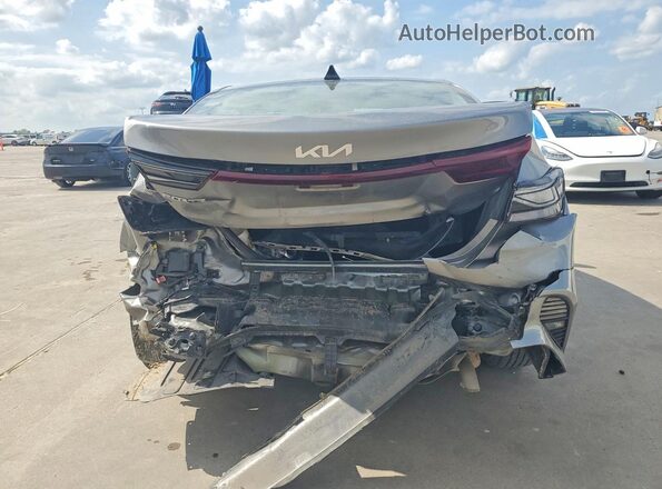 3KPF24ADXNE436625 2022 KIA FORTE Silver Вид ззаду
