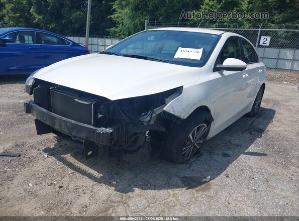 3KPF24ADXNE467356 2022 KIA FORTE White Вид спереду