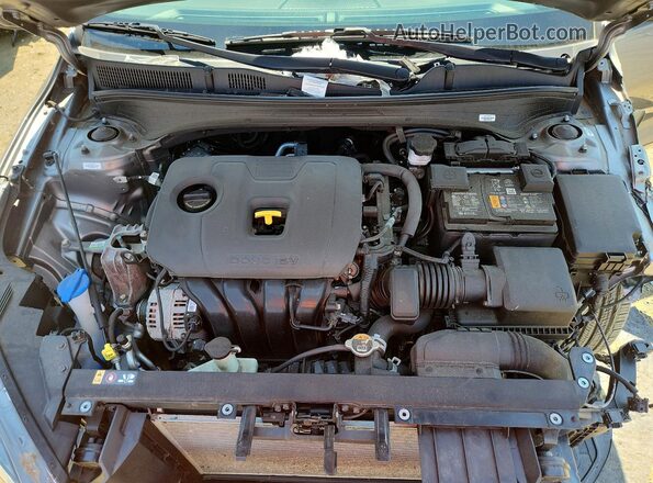 3KPF24ADXPE505638 2023 KIA FORTE Серебряный Вид задней части салона