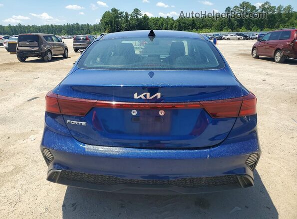 3KPF24ADXPE513951 2023 KIA FORTE Blue Rear view