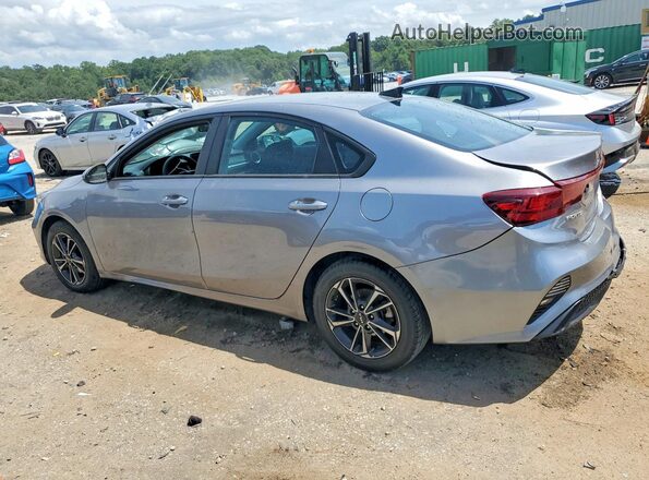 3KPF24ADXPE530538 2023 KIA FORTE Silver Trasero izquierdo
