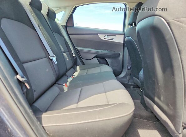 3KPF24ADXPE572577 2023 KIA FORTE Серый Вид задних сидений