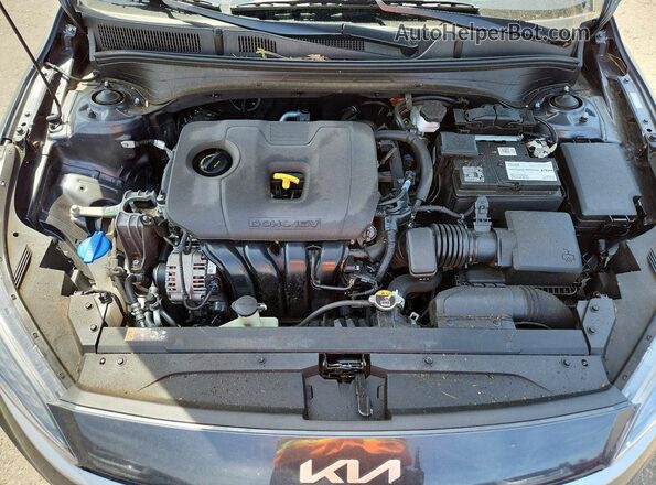 3KPF24ADXPE572577 2023 KIA FORTE Серый Вид задней части салона