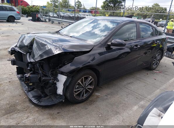 3KPF24ADXPE579061 2023 KIA FORTE Black Առջևի ձախ երեք քառորդ տեսարան