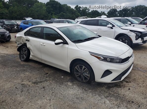 3KPF24ADXPE634284 2023 KIA FORTE White 