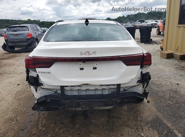 3KPF24ADXPE634284 2023 KIA FORTE White 