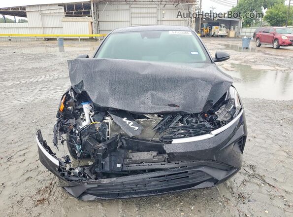 3KPF24ADXPE647469 2023 KIA FORTE Black Front view