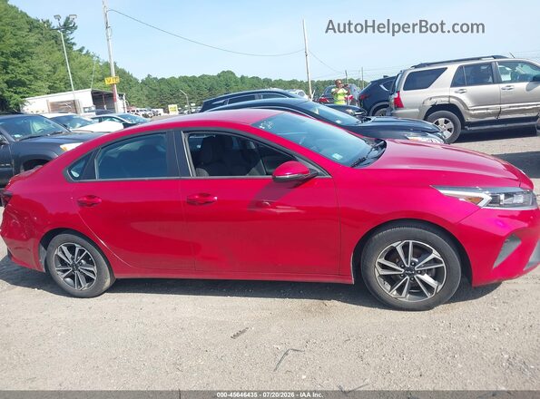 3KPF24ADXPE665180 2023 KIA FORTE Red Widok wnętrza z tyłu