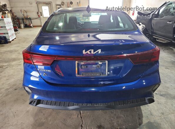 3KPF24ADXPE681136 2023 KIA FORTE Blue უკანა ხედი