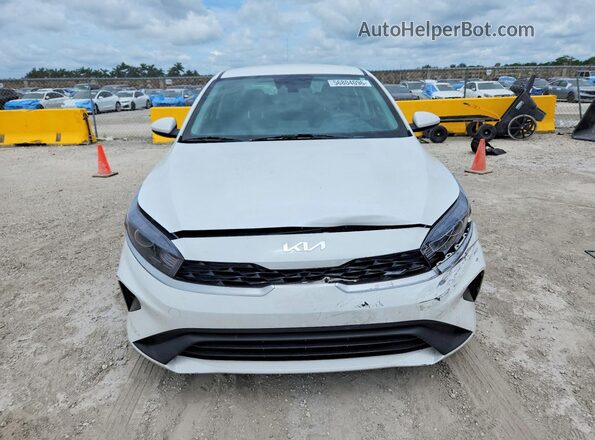 3KPF24ADXPE693934 2023 KIA FORTE White წინა ხედი