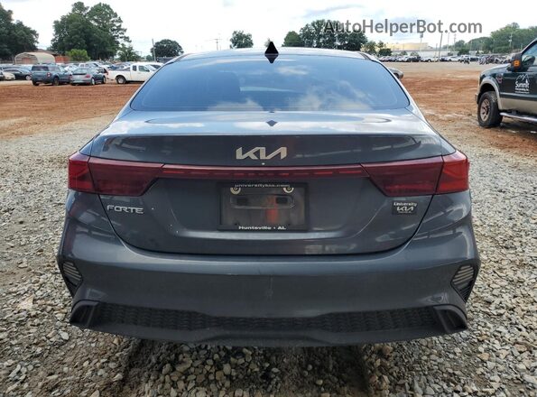 3KPF24ADXRE720939 2024 KIA FORTE Gray Vista trasera