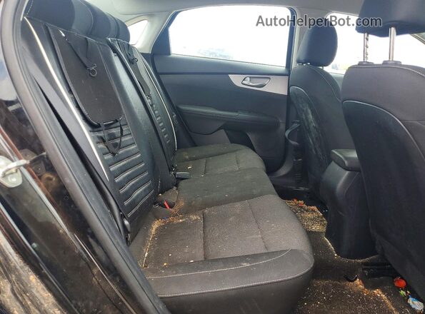 3KPF24ADXRE725025 2024 KIA FORTE Черный Вид задних сидений