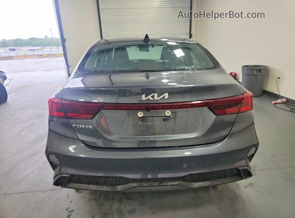 3KPF24ADXRE755030 2024 KIA FORTE Charcoal უკანა ხედი