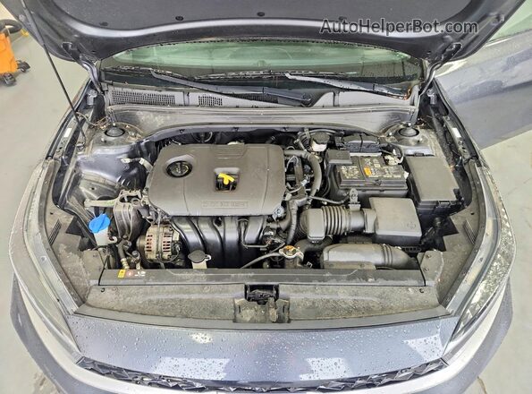 3KPF24ADXRE755030 2024 KIA FORTE Charcoal უკანა სალონის ხედი