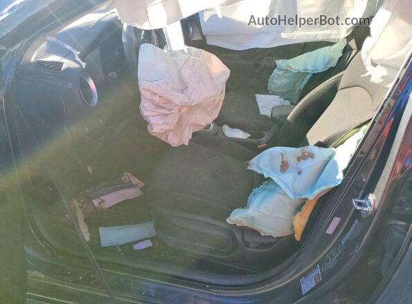 3KPF24ADXRE811600 2024 KIA FORTE Charcoal Front interior view