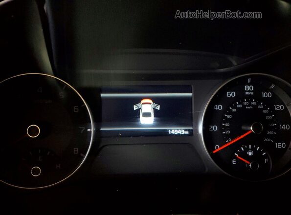 3KPF24ADXRE834701 2024 KIA FORTE Red ხელსაწყოთა პანელის ხედი