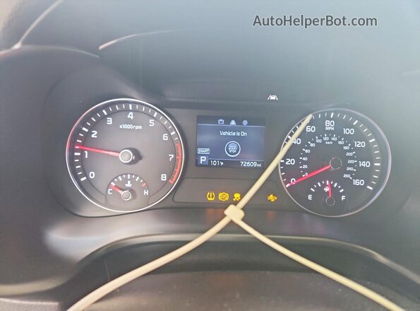 3KPF34AD0LE142242 2020 KIA FORTE Black ხელსაწყოთა პანელის ხედი