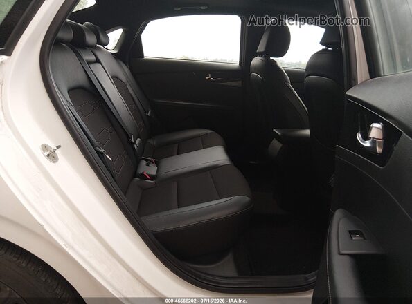 3KPF34AD1ME284844 2021 KIA FORTE White VIN კოდის სტიკერის ხედი