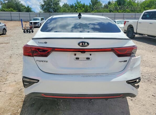 3KPF34AD1ME369666 2021 KIA FORTE Белый Вид сзади