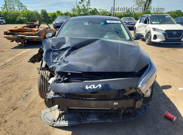 3KPF34AD3PE671142 2023 KIA FORTE Черный Вид спереди