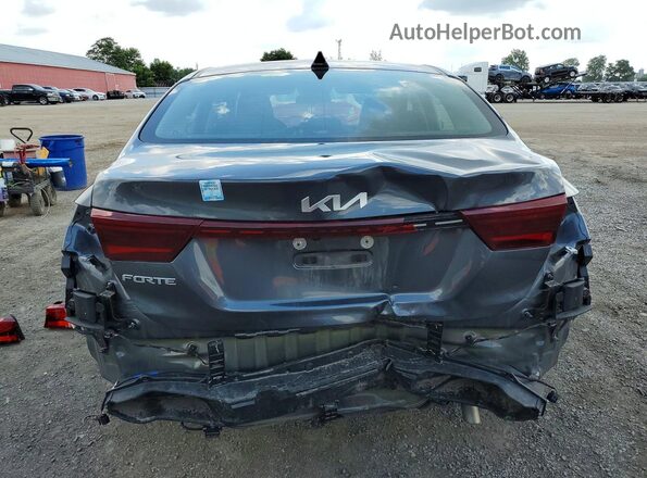 3KPF34AD4NE453286 2022 KIA FORTE Gray Вид ззаду