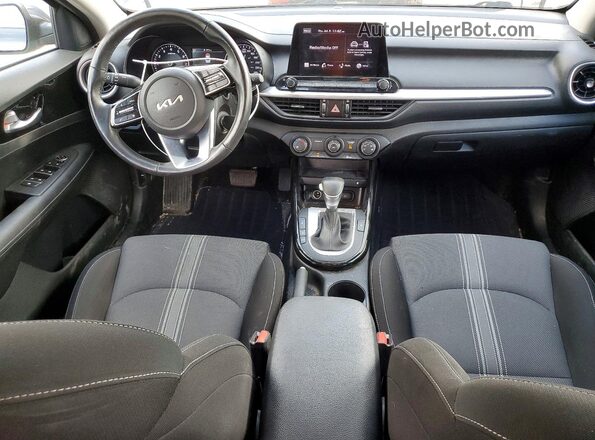3KPF34AD4NE453286 2022 KIA FORTE Gray Вид панелі приладів
