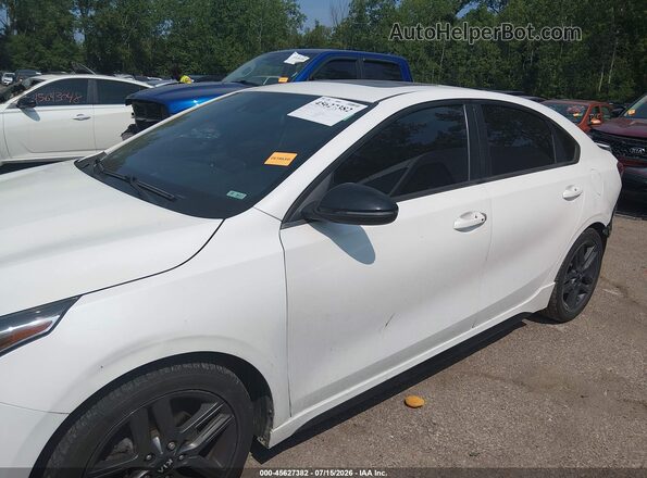 3KPF34AD5ME312211 2021 KIA FORTE Белый 