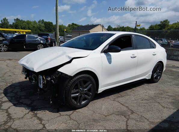 3KPF34AD5ME332300 2021 KIA FORTE White Front left
