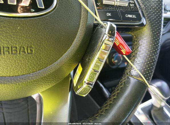 3KPF34AD7LE185749 2020 KIA FORTE Black Vista del salpicadero