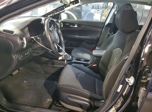 3KPF34AD8KE022963 2019 KIA FORTE Black Вид салону спереду