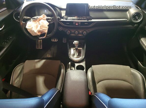 3KPF34AD8LE161444 2020 KIA FORTE Blue Dashboard view