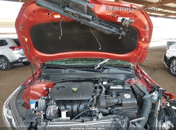 3KPF34AD8ME377747 2021 KIA FORTE Оранжевый Вид сзади