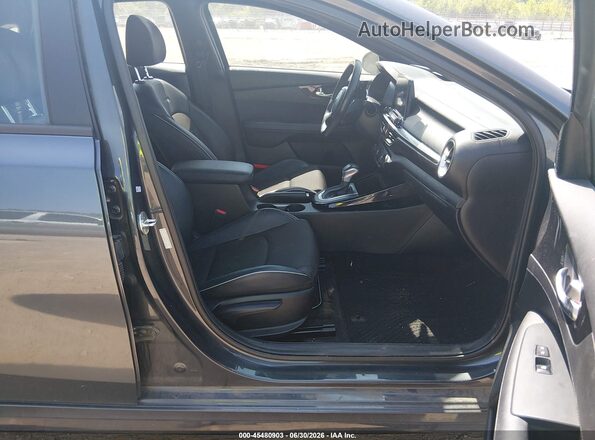 3KPF34AD8ME414165 2021 KIA FORTE Gray წინა სალონის ხედი