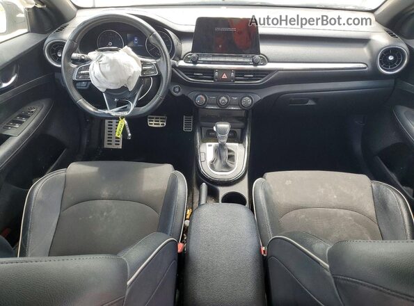 3KPF34AD8ME415896 2021 KIA FORTE Gray Вид панелі приладів