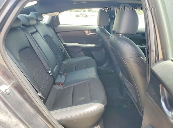 3KPF34AD8ME415896 2021 KIA FORTE Gray Вид задніх сидінь