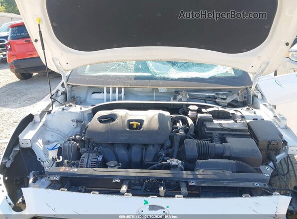 3KPF34AD8ME419074 2021 KIA FORTE White Вид ззаду