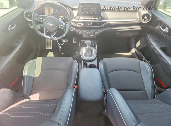 3KPF34AD9LE257938 2020 KIA FORTE White Vista del salpicadero