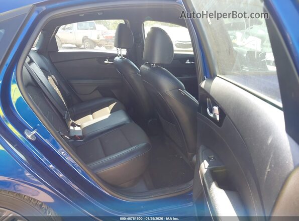 3KPF34AD9ME283005 2021 KIA FORTE Blue Vista de la etiqueta del VIN