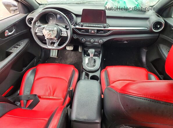 3KPF34ADXME340912 2021 KIA FORTE White Widok deski rozdzielczej