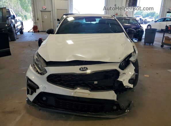 3KPF34ADXME395683 2021 KIA FORTE Белый Вид спереди