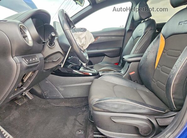 3KPF34ADXME406309 2021 KIA FORTE Blue წინა სალონის ხედი