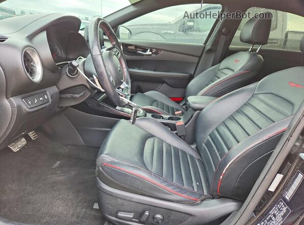 3KPF44AC0LE199819 2020 KIA FORTE Black Вид салону спереду