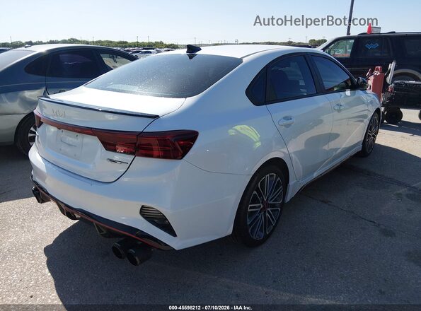 3KPF44AC1NE475685 2022 KIA FORTE Белый Задняя правая четверть