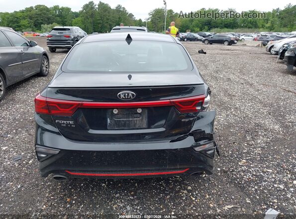 3KPF44AC2ME279561 2021 KIA FORTE Black 