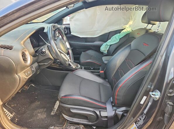 3KPF44AC2PE528171 2023 KIA FORTE Gray წინა სალონის ხედი
