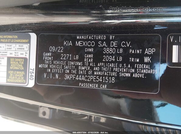 3KPF44AC2PE541518 2023 KIA FORTE Black Շարժիչի բաժամունքի տեսք
