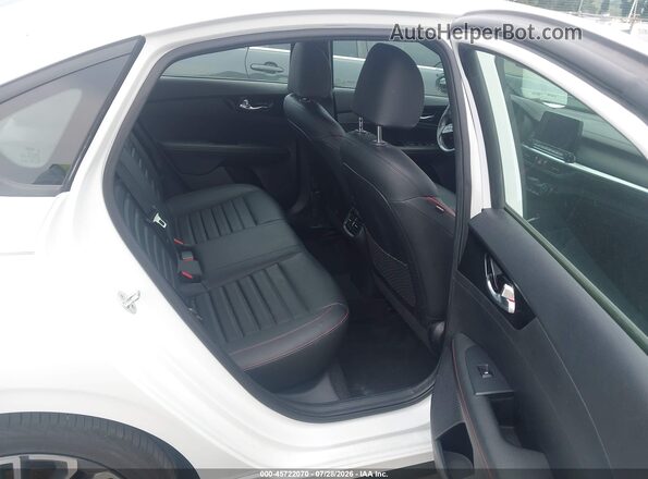 3KPF44AC3LE144961 2020 KIA FORTE White VIN կոդի պիտակի տեսք