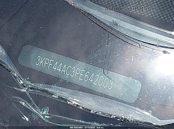 3KPF44AC3PE642003 2023 KIA FORTE Gray Widok zestawu wskaźników